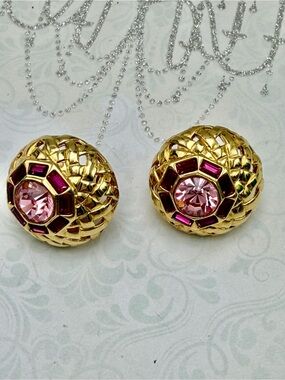 🐈‍⬛🐈‍⬛50%off Nolan Miller Gold-Tone Earrings with Pink and Fuchsia Crystals